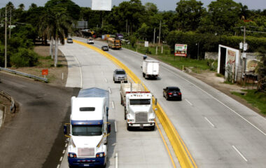 logistics sector in El Salvador