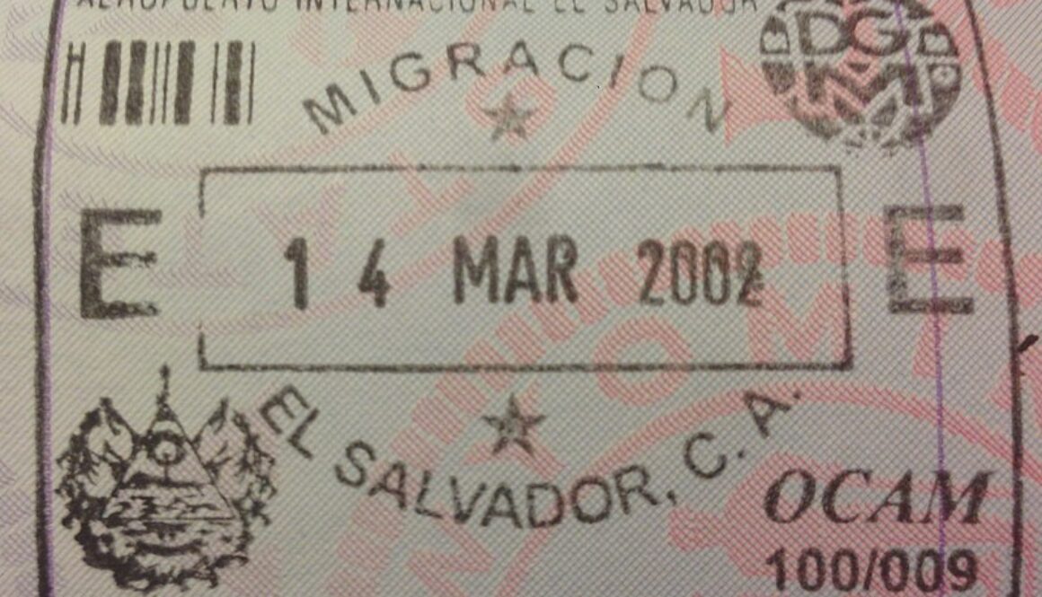 invest in el salvador