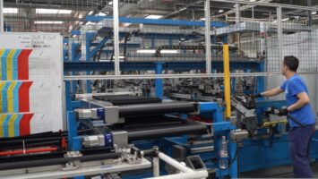 investment momentum in El Salvador